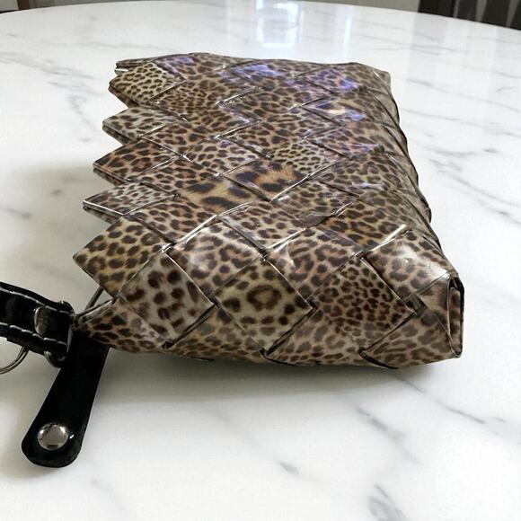 Nahui Ollin Wristlet Pouch Leopard Print Woven Recycled Candy Wrapper Coin Purse - Picture 5 of 9